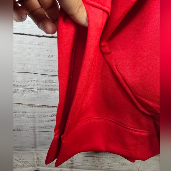 NWOT Zenana Outfitters Vibrant Red Crewneck Womens Plus Size 2X Sweater - Picture 4 of 5